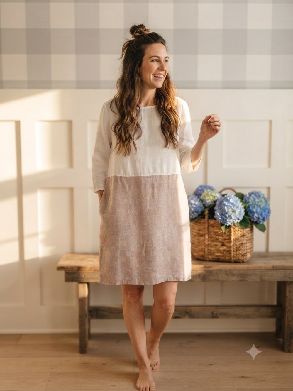 Tahari Two-Tone Shift Dress in Cream and Blush Pink Medium
